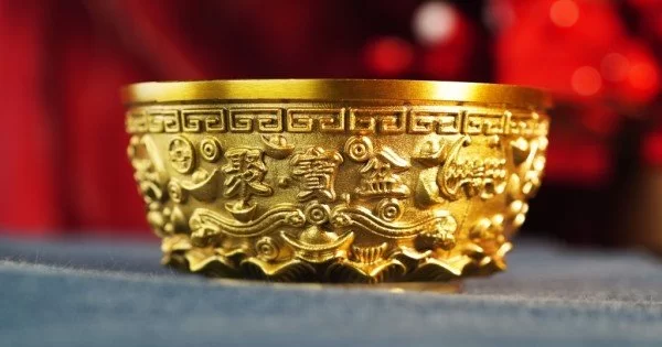 日进斗金聚宝盆